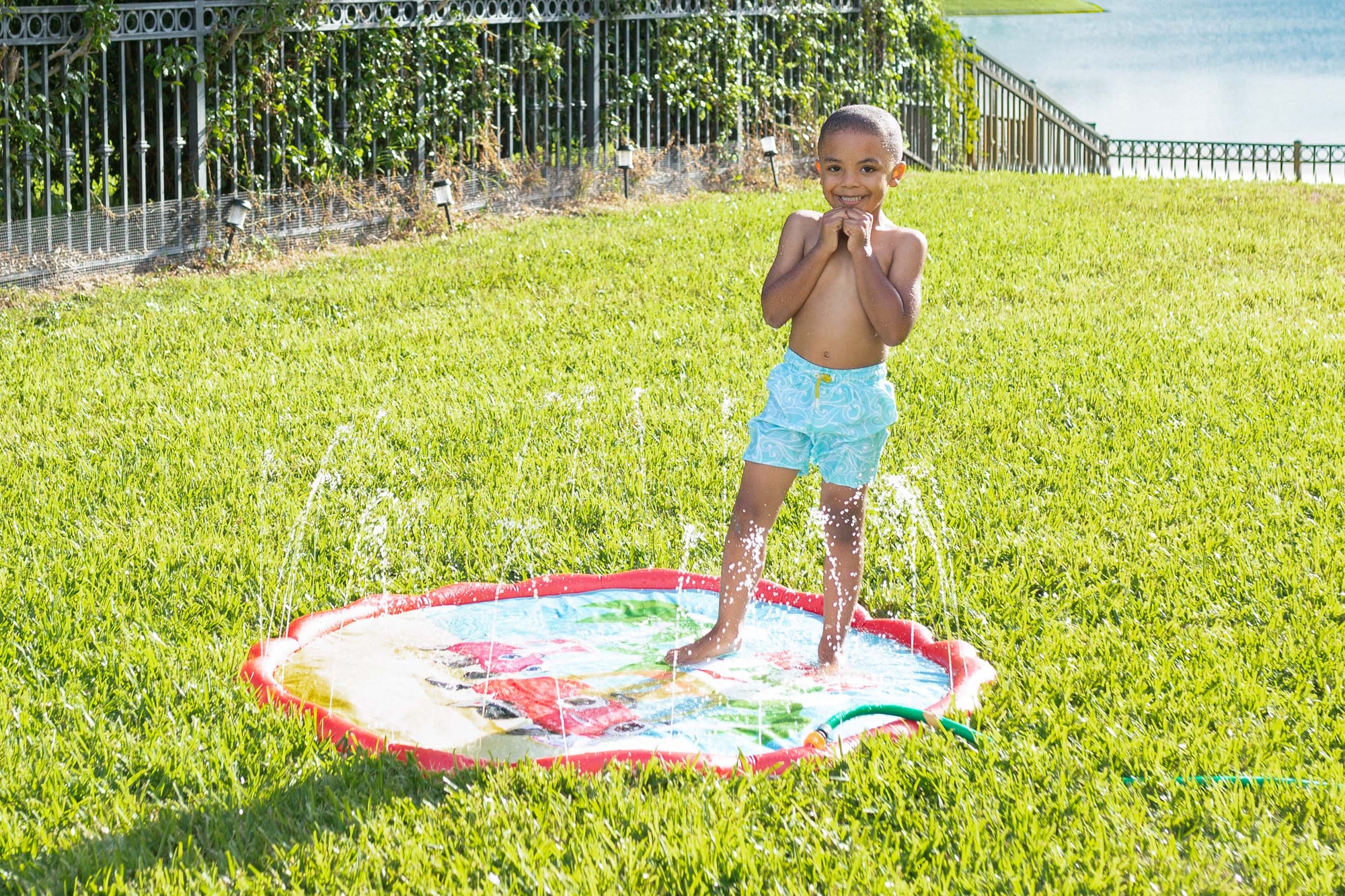 PoolCandy Little Tikes Splash Pad