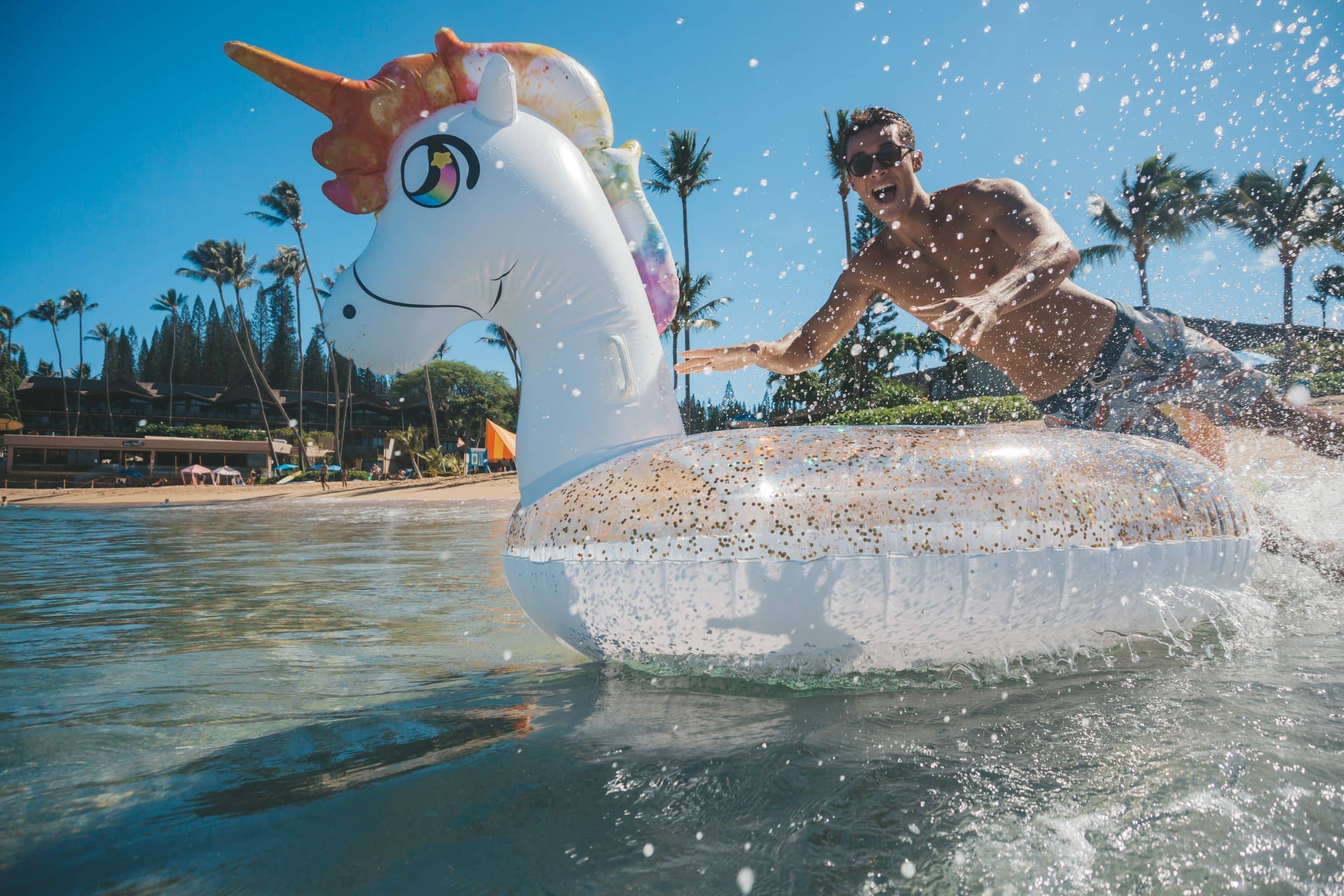 Giant inflatable hot sale unicorn raft