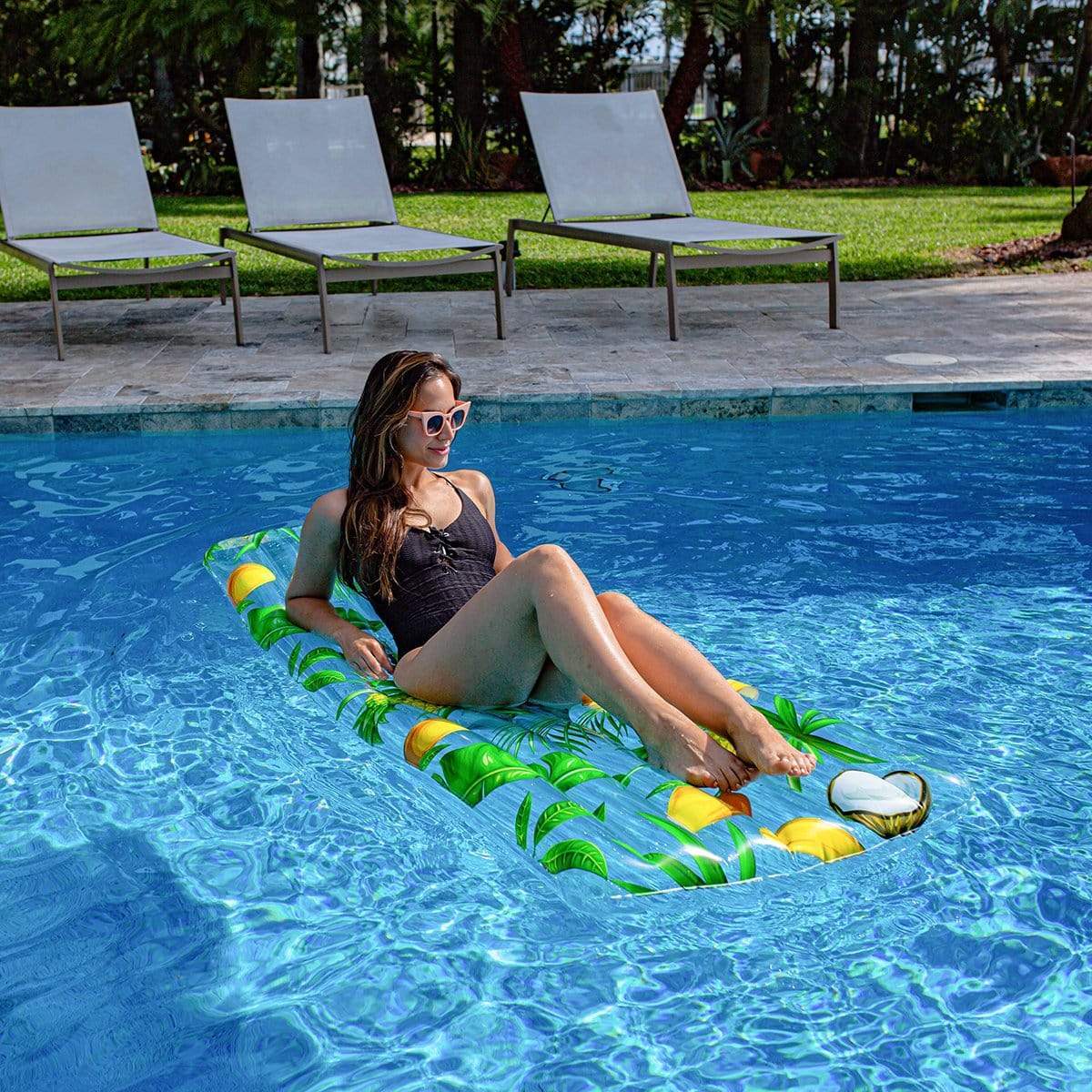 Giant inflatable online pool rafts